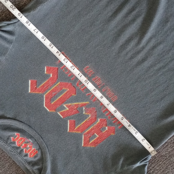 ☠️VTG/ RARE AC/DC☠️ - Men's Distressed "Highway To Hell" World Tour 1979… - Picture 7 of 10
